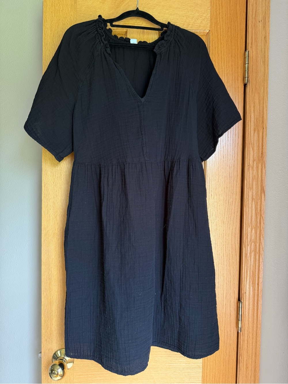 Old Navy Crinkle Gauze Split Neck Mini Swing Dress Black Women’s M Tall Boho